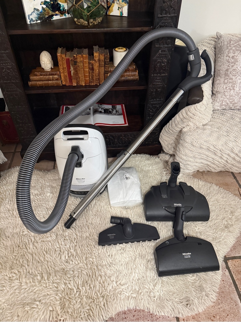 2019 Miele Complete C3 Cat & Dog PowerLine Canister Vacuum